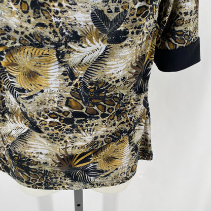 Size M Christopher & Banks LEAF Shirt