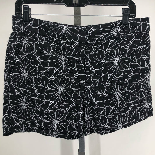 Size 6 LOFT FLOWERS Shorts