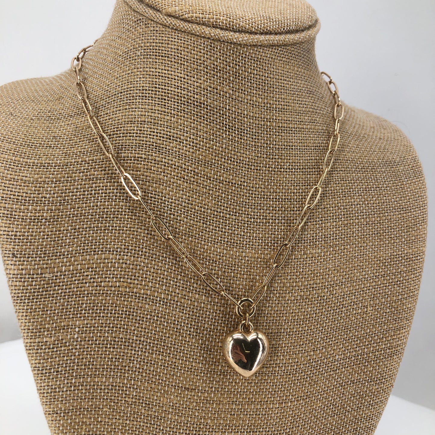 NO TAG Gold Necklace