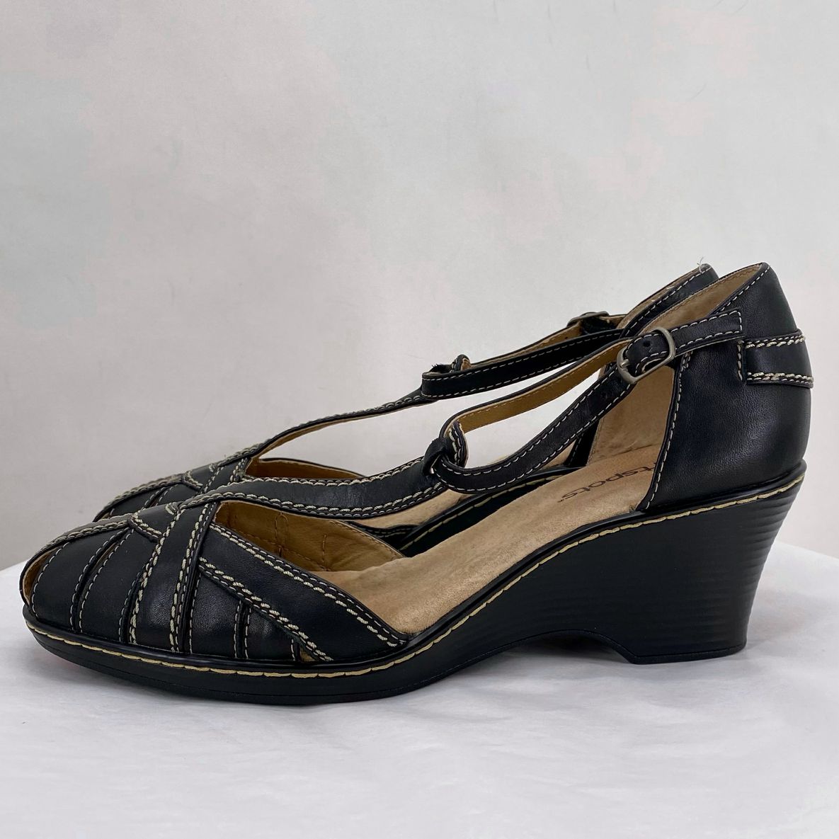 Black W Shoe Size 9 SOFTSPOTS Pumps