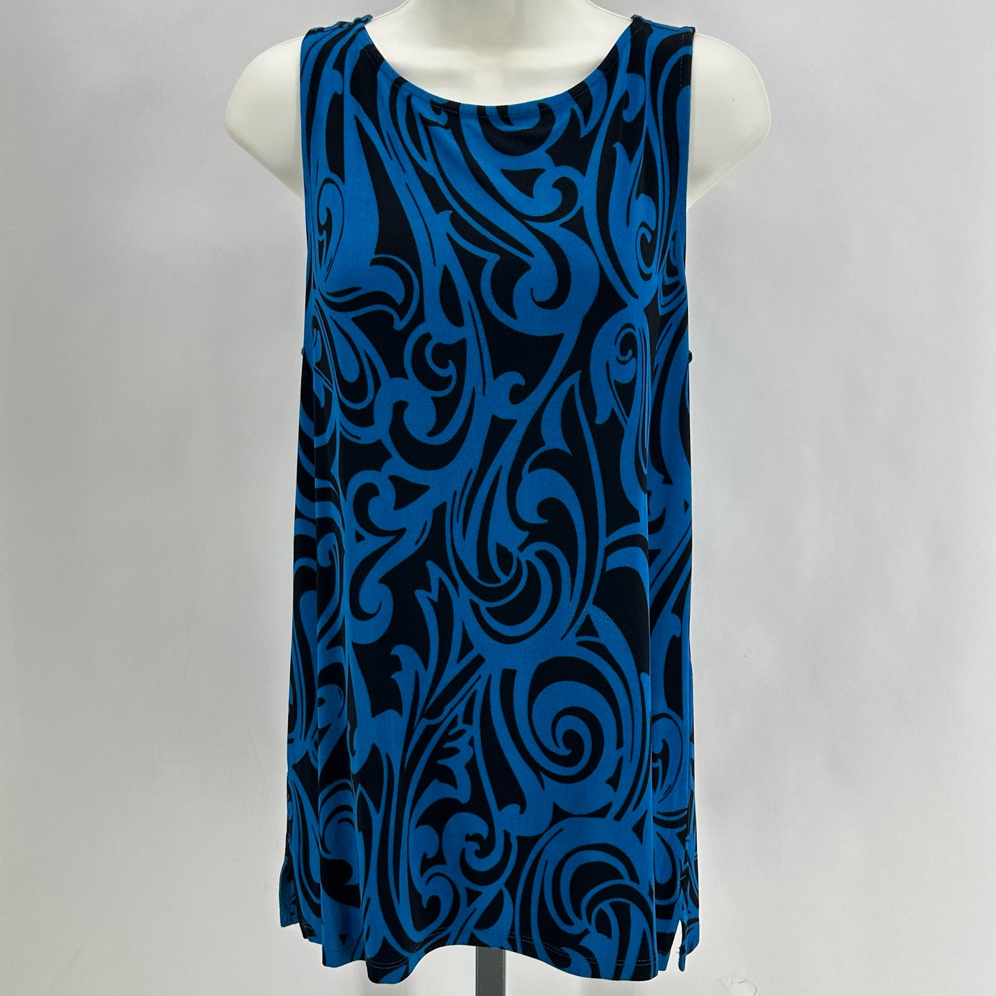 Size 1 CHICO'S TRAVELERS SWIRL Shirt