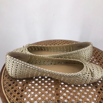 GOLD W Shoe Size 10 TALBOTS Flats