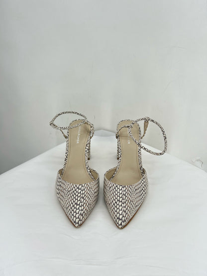 BROWN/WHITE W Shoe Size 9 MARC FISHER Heels