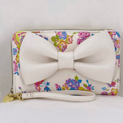 White Betsy Johnson Wristlet