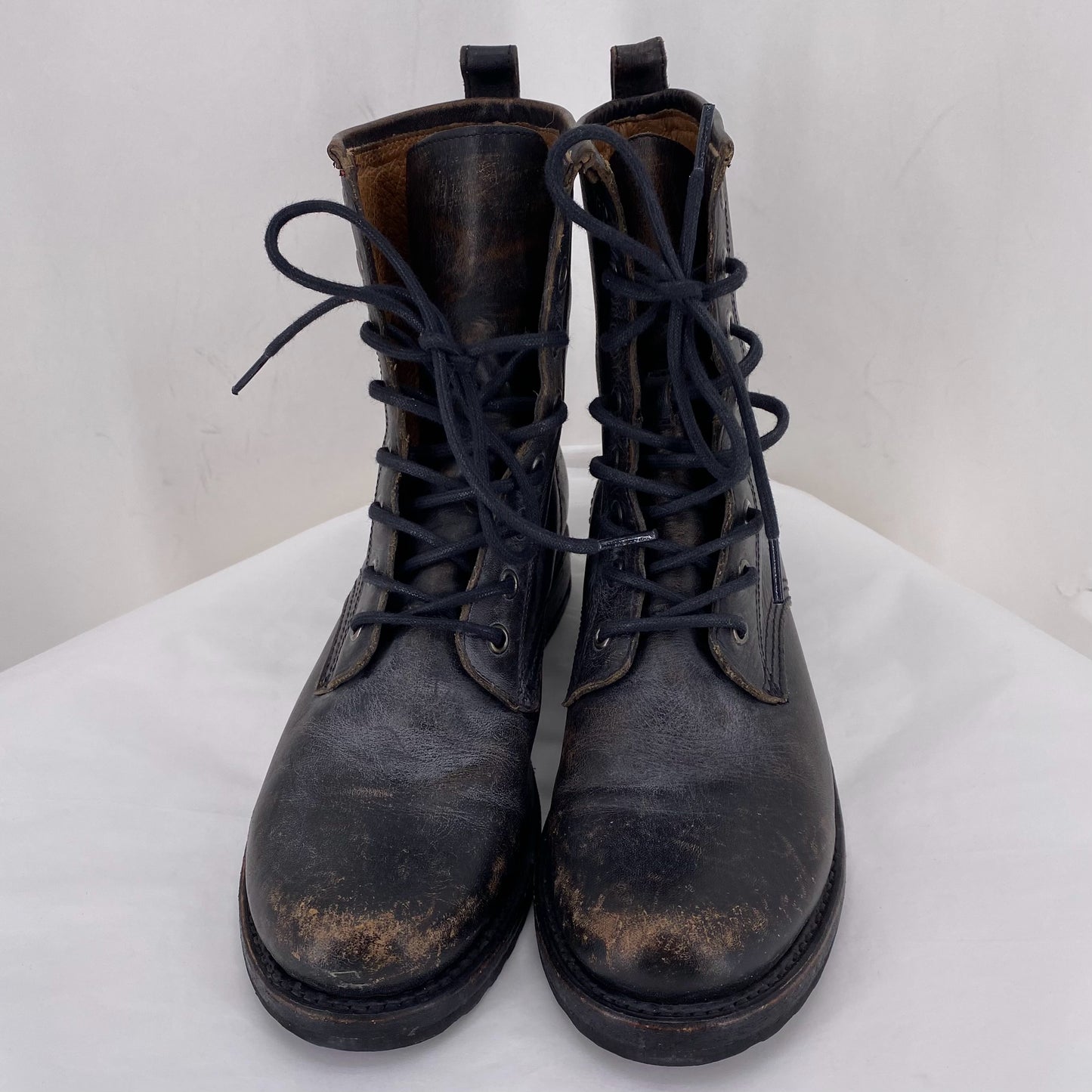 DARK BROWN W Shoe Size 8 FRYE Boots