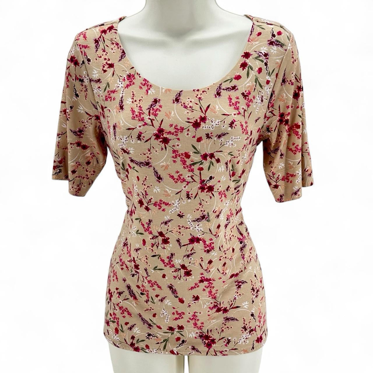 Size 0 CHICO'S FLOWERS Shirt