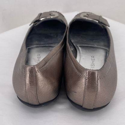 Silver W Shoe Size 7.5 MARC FISHER Flats