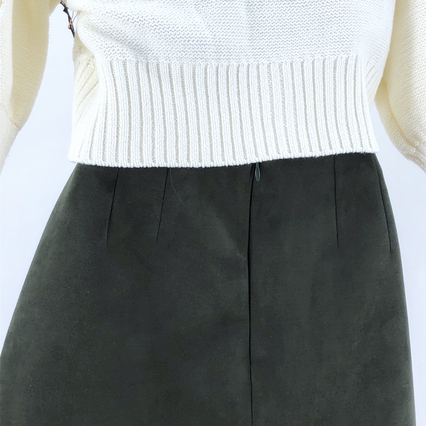 Size M ORIGINALITY Sweater