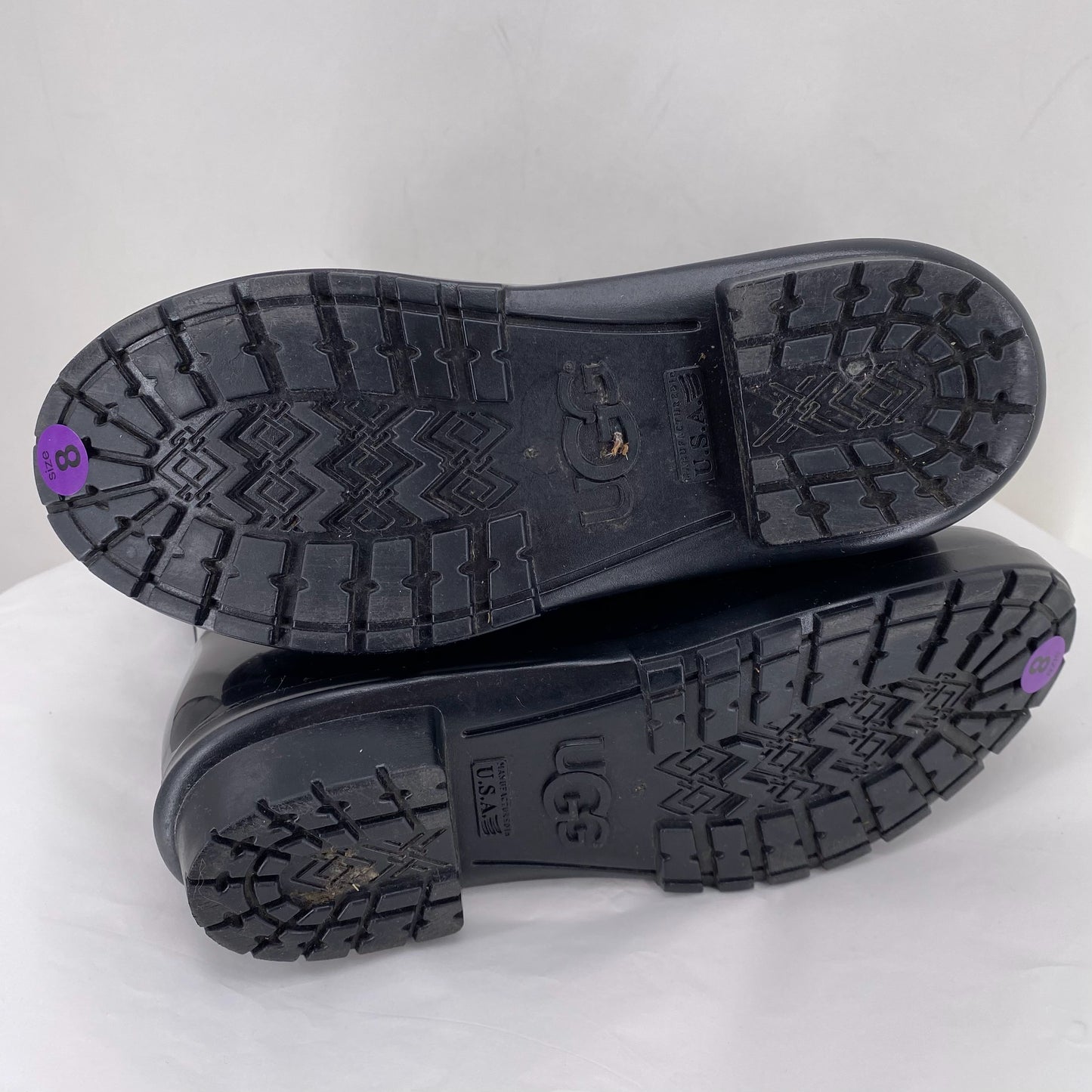 Black W Shoe Size 8 UGG Boots