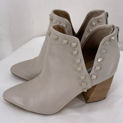 Cream W Shoe Size 7.5 STEVE MADDEN Boots