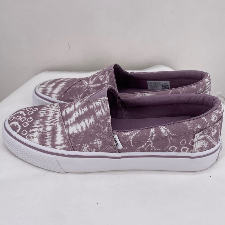 PURPLE/WHITE W Shoe Size 8 TOMS Flats