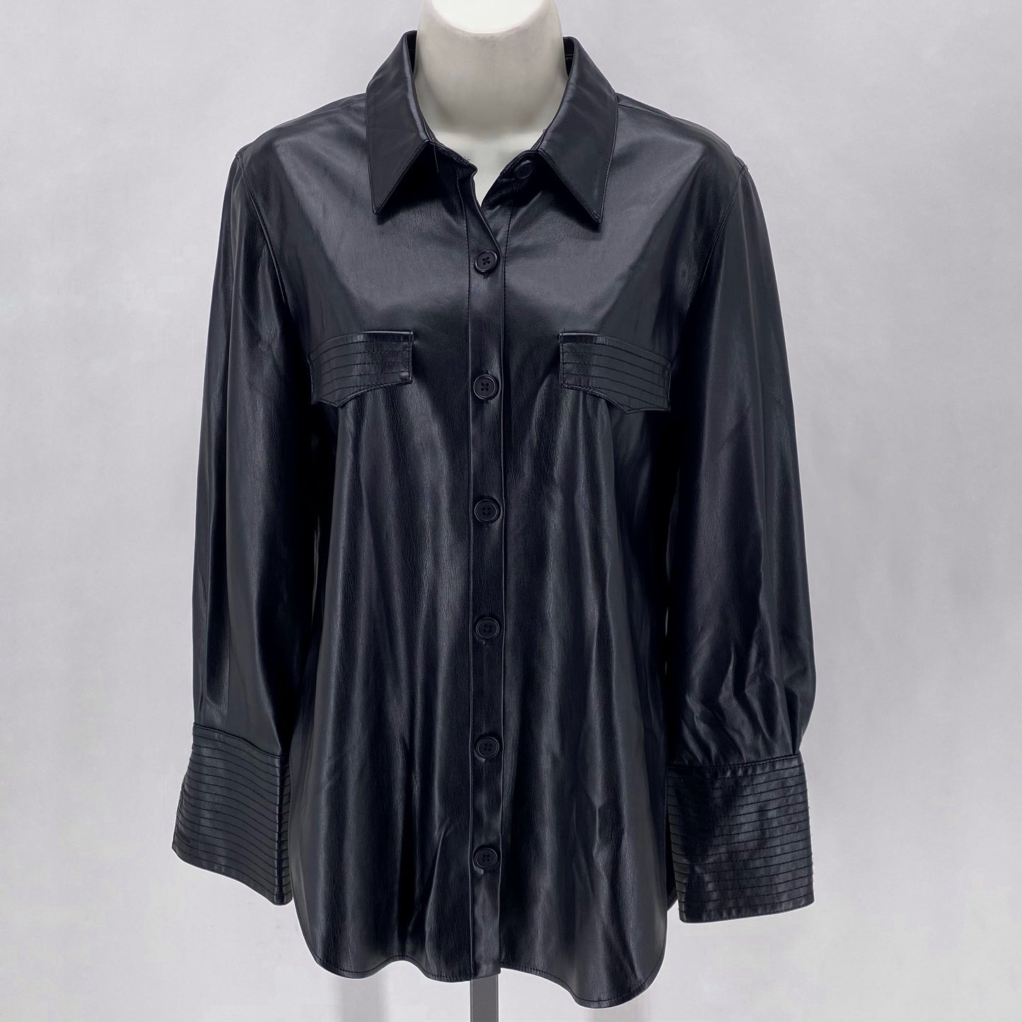 Size S BB DAKOTA Shirt