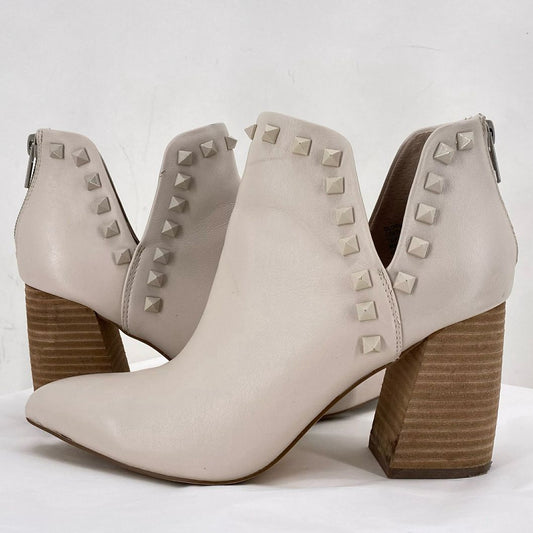 Cream W Shoe Size 7.5 STEVE MADDEN Boots