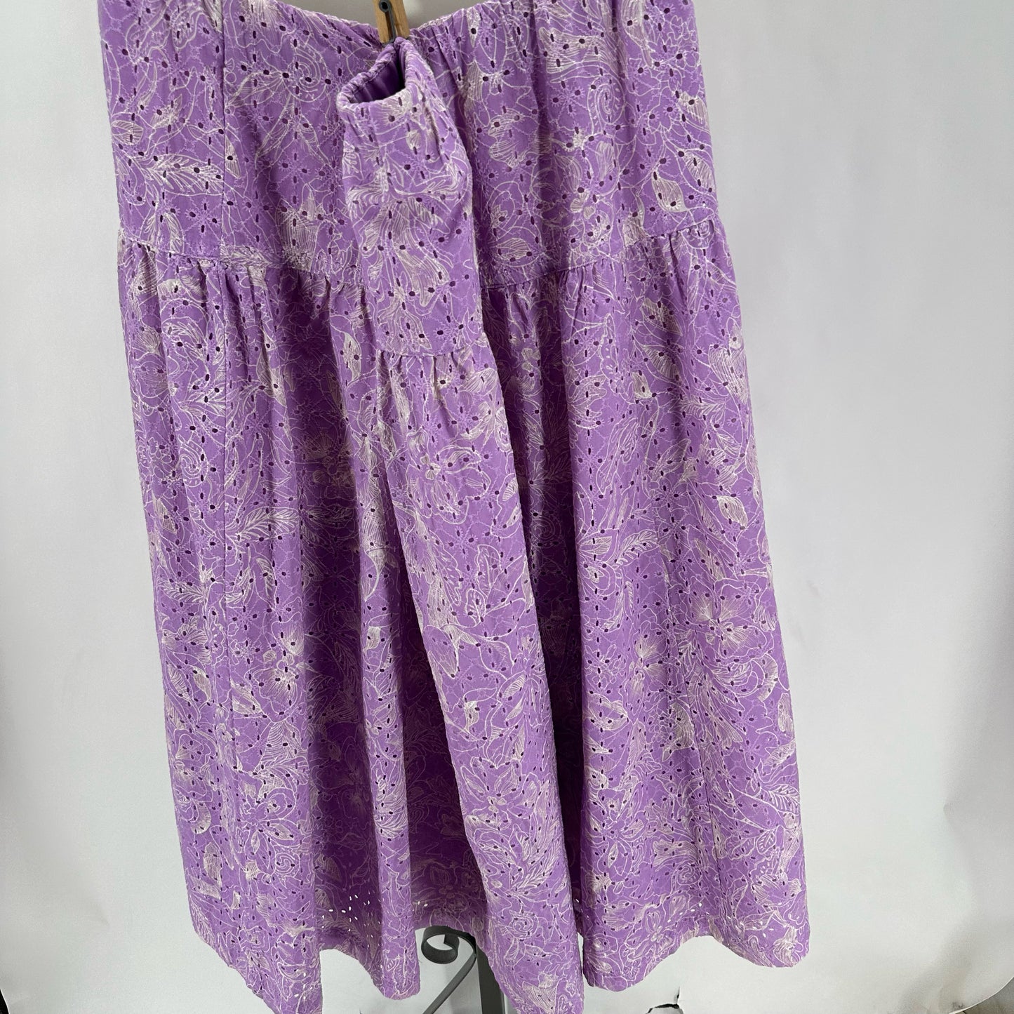Size 20 LANE BRYANT EYELET Skirt