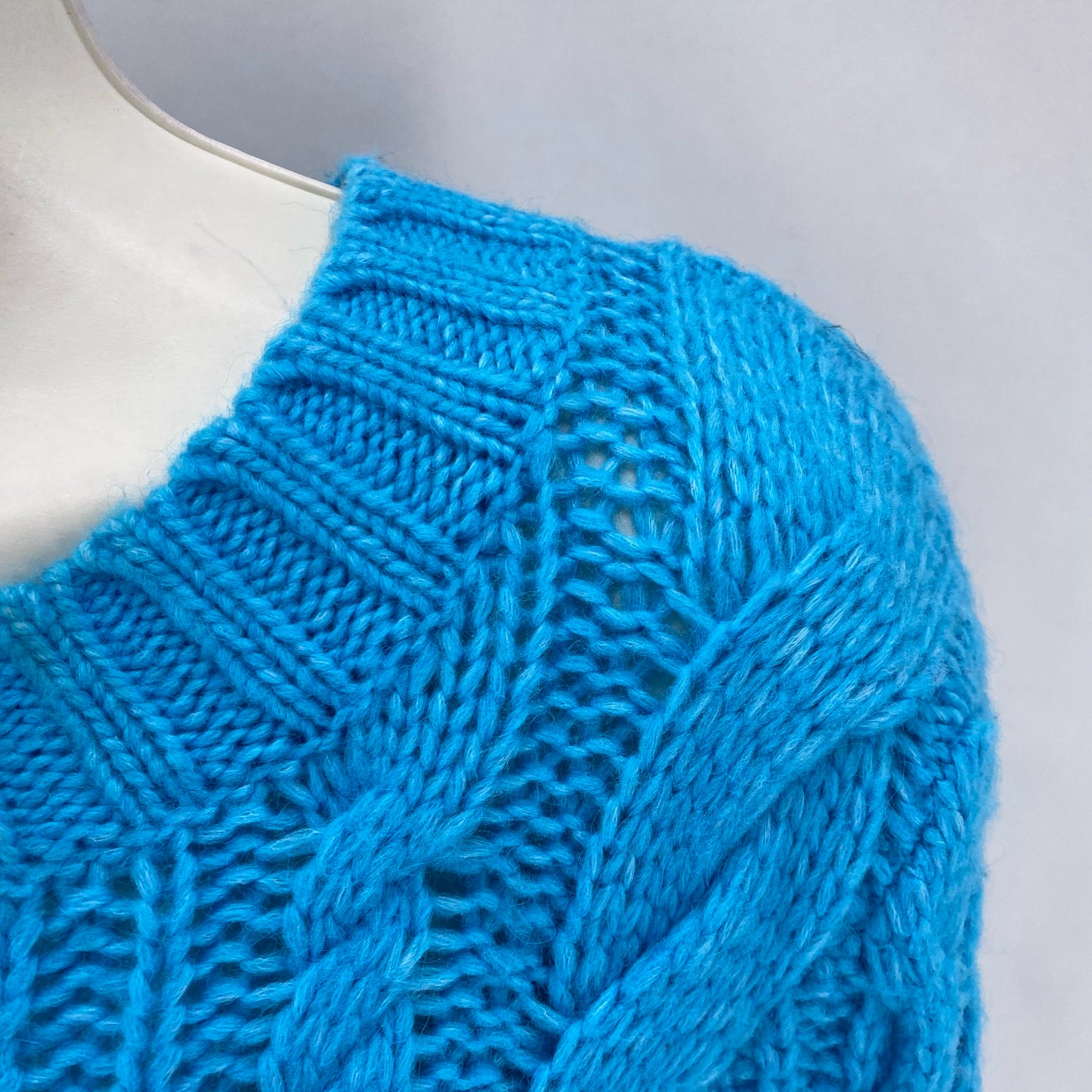 Size M TALBOTS Sweater