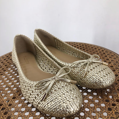 GOLD W Shoe Size 10 TALBOTS Flats