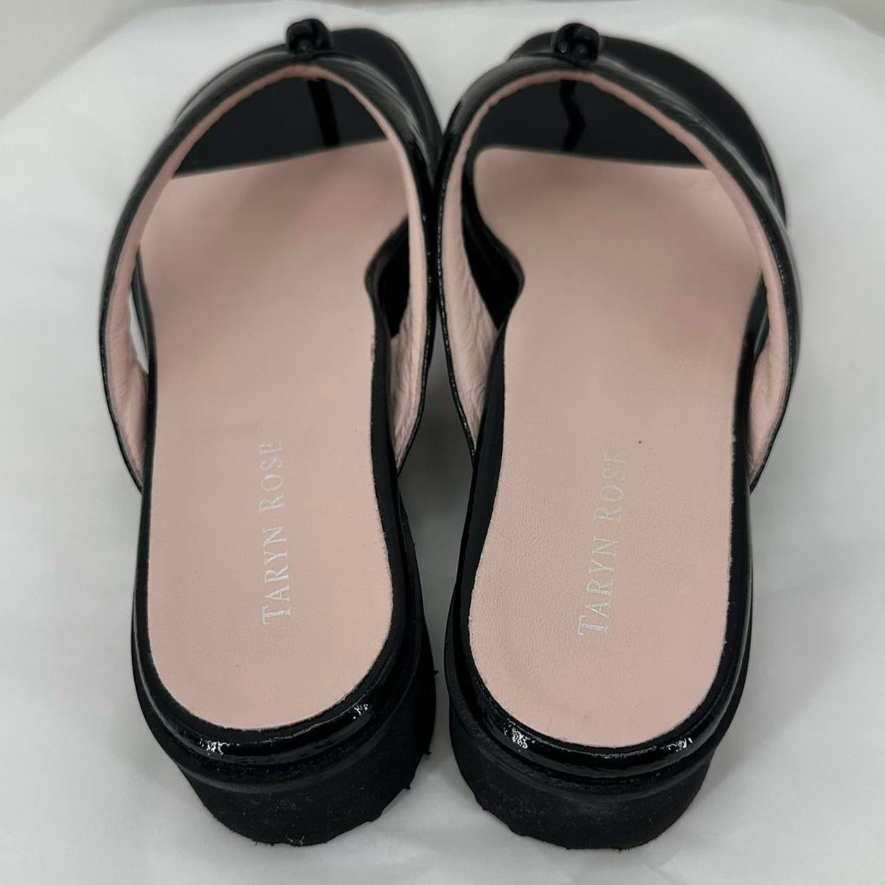 Black W Shoe Size 9 TARYN ROSE Sandals