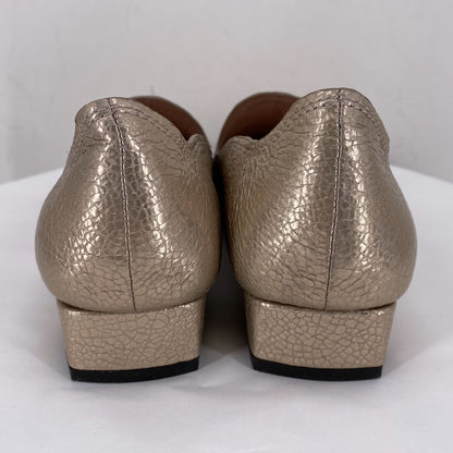 Champagne DONALD J PLINER W Shoe Size 9 Loafer