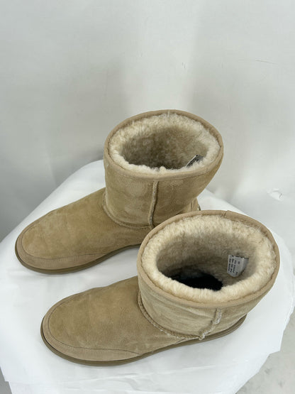 LT TAN Size 11 UGG Men's Apparel