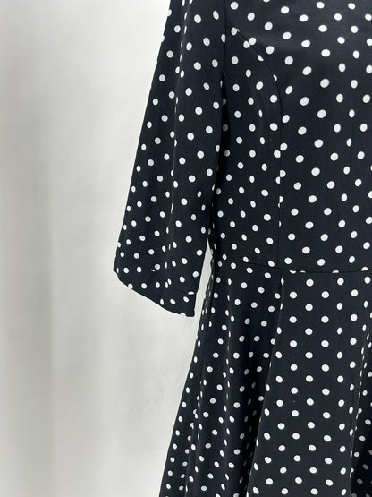 Size 6/8 YUMI DOTTED Dress