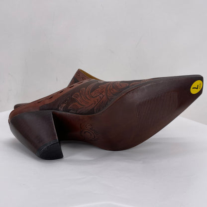 REDDISH BROWN W Shoe Size 7 CHARLIE HORSE shooties/booties