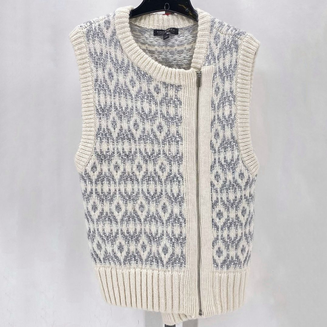 Size S BANANA REPUBLIC Cardigan