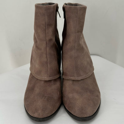 DARK BEIGE W Shoe Size 9 Fergalicious shooties/booties