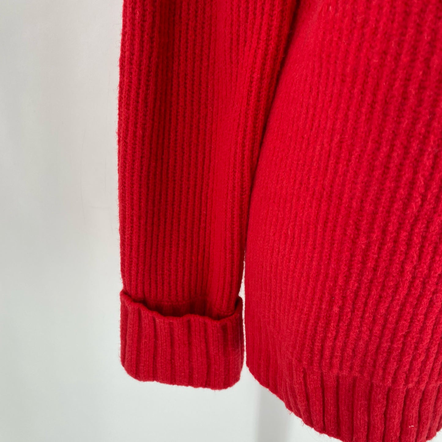 Size M TALBOTS Sweater