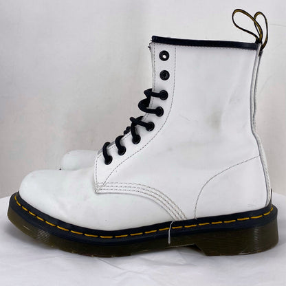 White W Shoe Size 8 DR. MARTENS Boots