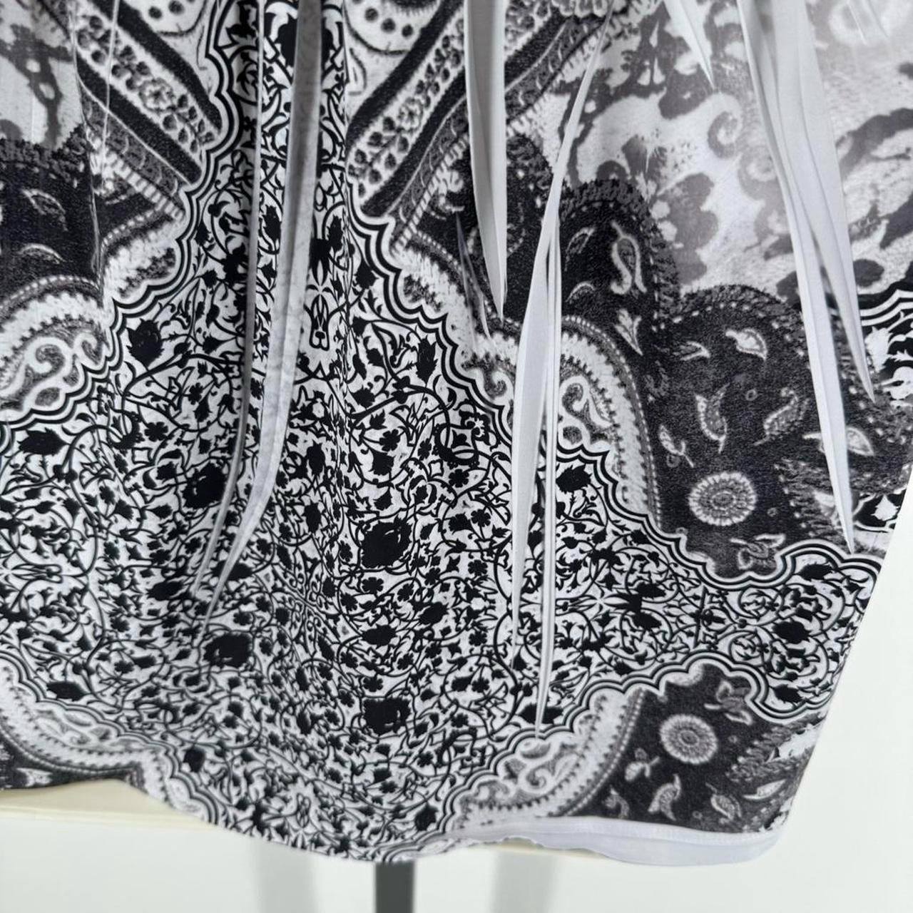 Size S APT 9 Shirt