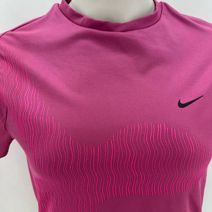 Size XL NIKE Athletic Wear