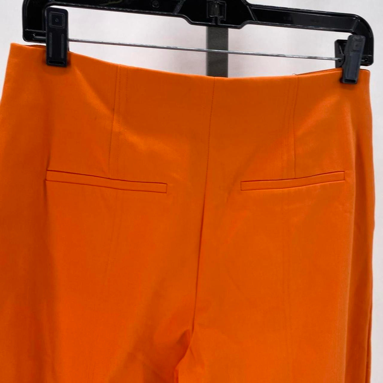 Size 6 ALICE & OLIVIA Capri