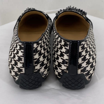 BLACK/WHITE W Shoe Size 7.5 TALBOTS Flats