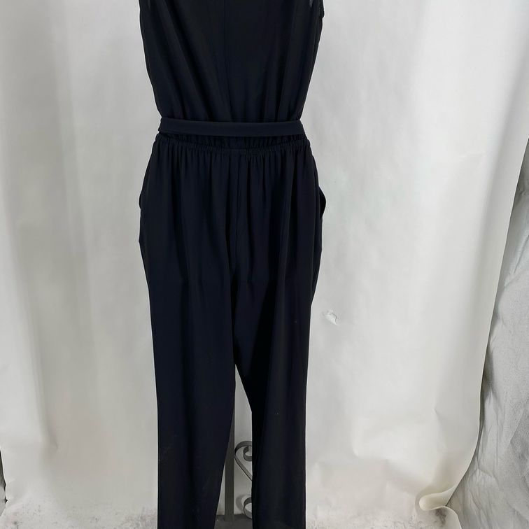 Size S VINCE CAMUTO ROMPER