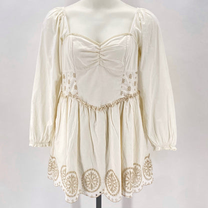 Size L AMERICAN EAGLE Dress