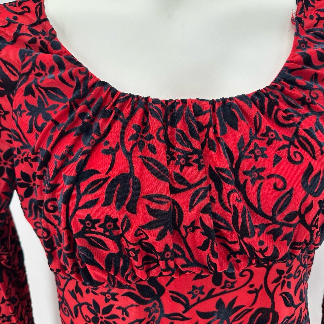 Size L SUNDANCE Floral Tunic