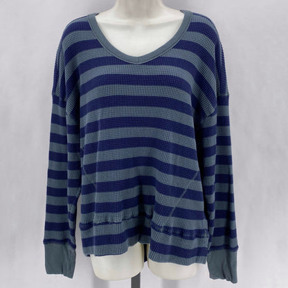 Size M OFFLINE Stripe Athletic Wear