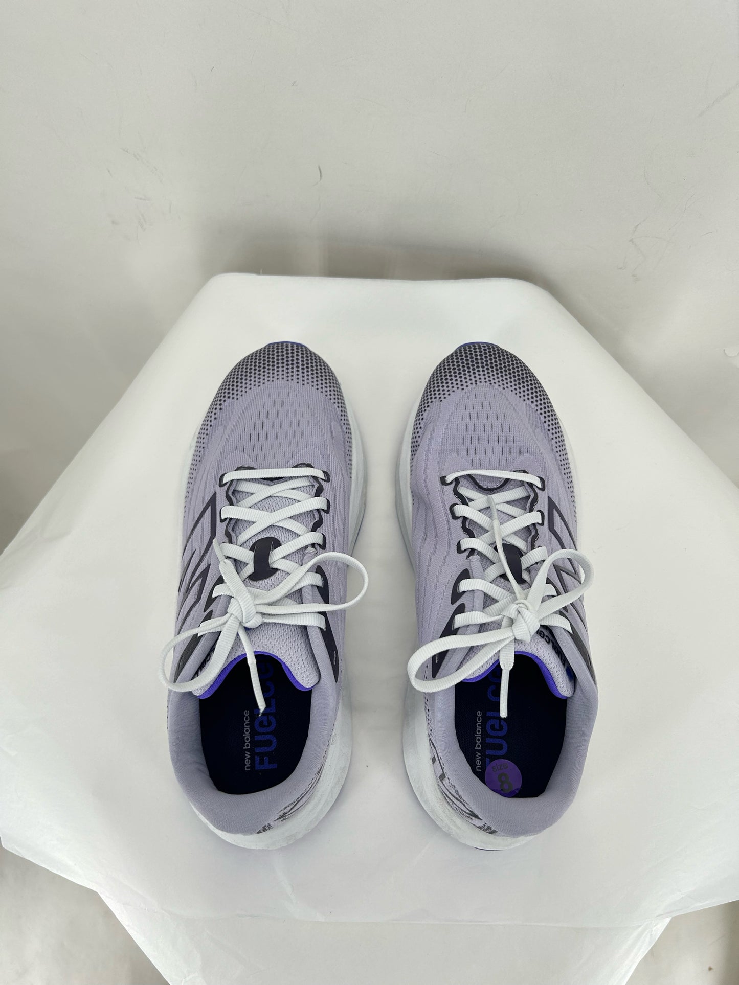 LAVENDER W Shoe Size 8 NEW BALANCE Sneakers