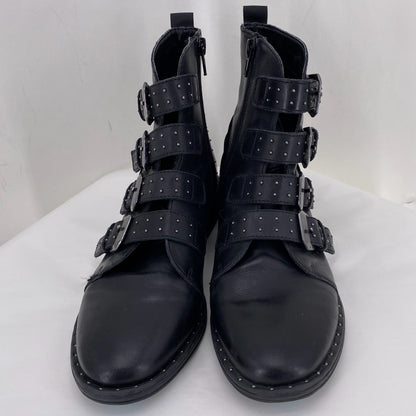 Black W Shoe Size 7.5 STEVE MADDEN shooties/booties