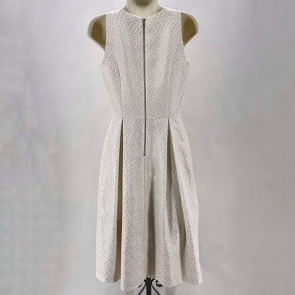 Size 0 WHITE HOUSE BLACK DOTTED Dress