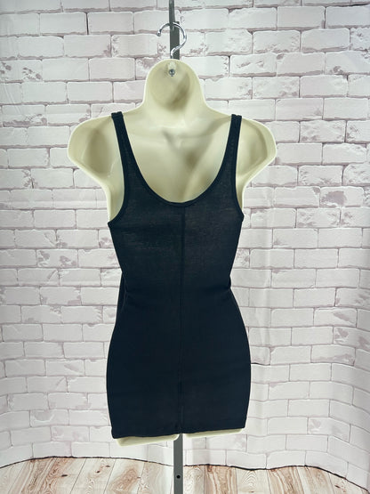 Size M VINCE Tank Top