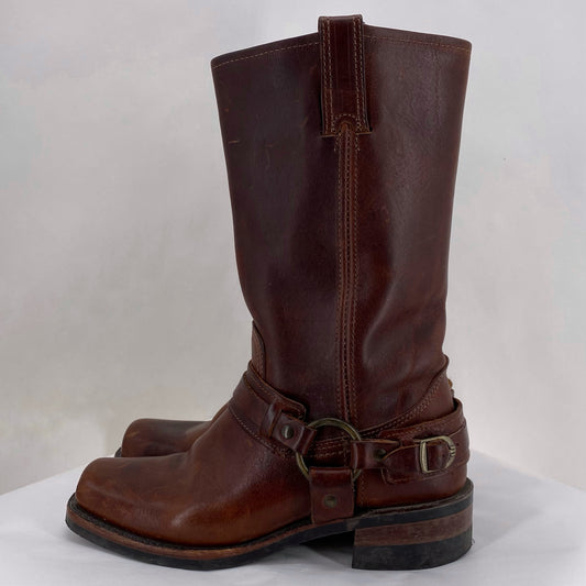 BROWN W Shoe Size 7 FRYE Boots