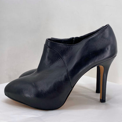 Black W Shoe Size 8.5 ANTONIO MELANI shooties/booties