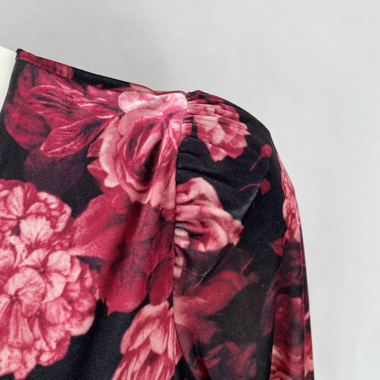 Size XL EXPRESS FLOWERS Dress