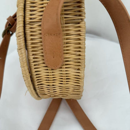 Tan UNIVERSAL THREAD Cross-body