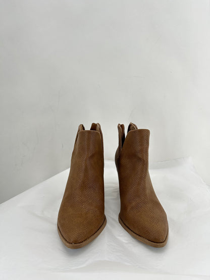 Tan W Shoe Size 6 SUN & STONE shooties/booties