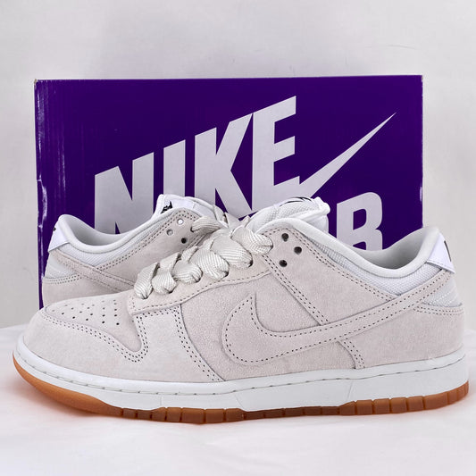 Ivory W Shoe Size 8.5 NIKE Sneakers