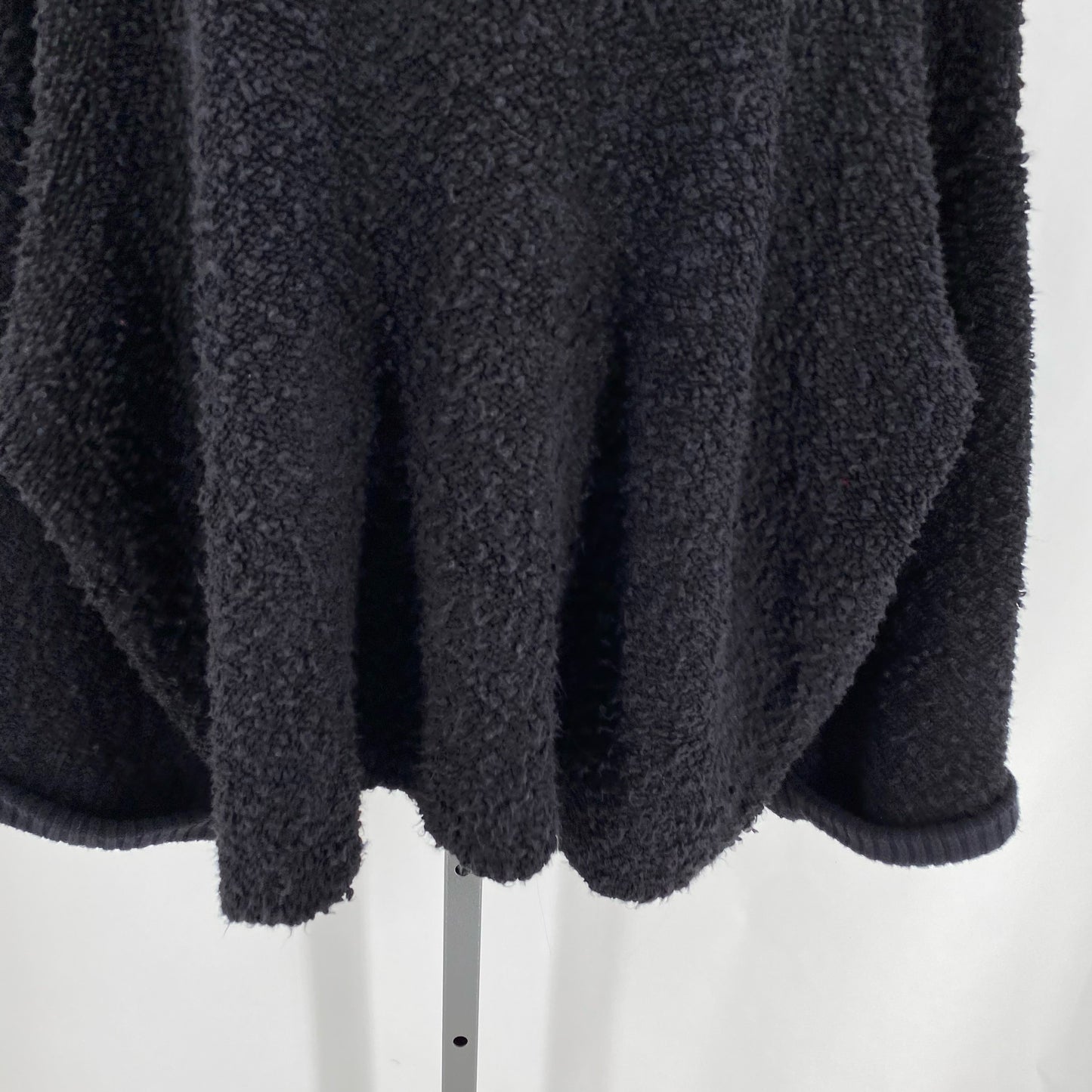 Size M FREE PEOPLE Sweater