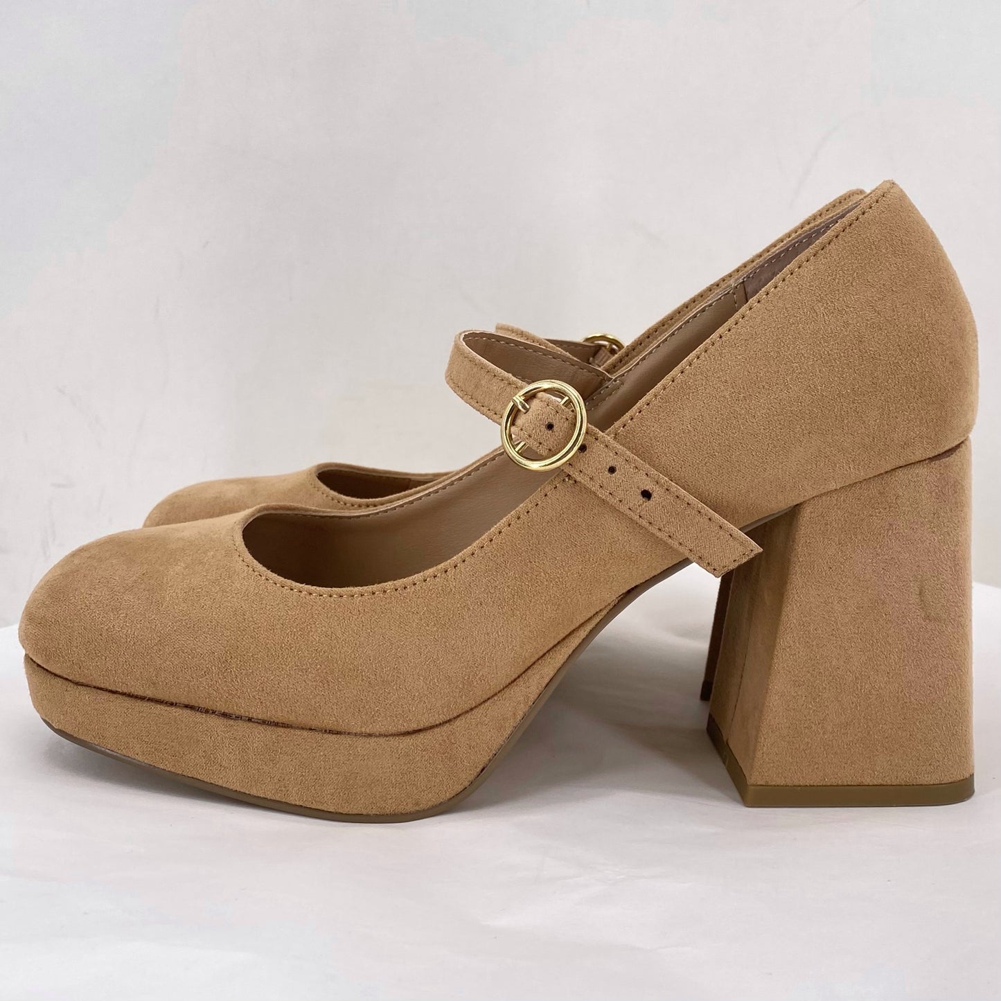 Tan W Shoe Size 7.5 SUN & STONE Heels