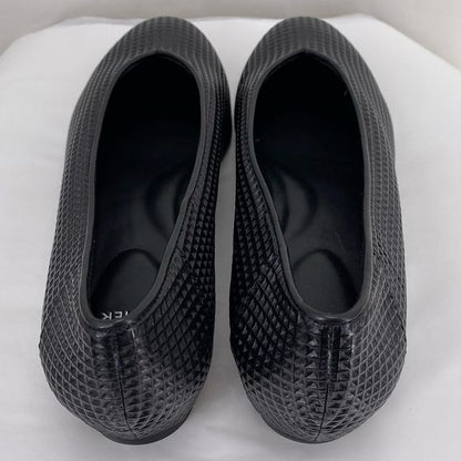 Black W Shoe Size 9 EILEEN FISHER Flats